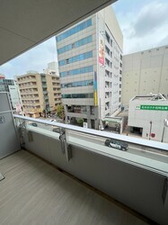 江坂駅 徒歩4分 8階の物件内観写真
